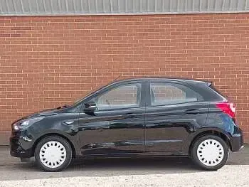 Używany Ford Ka Plus Studio 70 KM (51 kW) 2018 Czarny Hatchback
