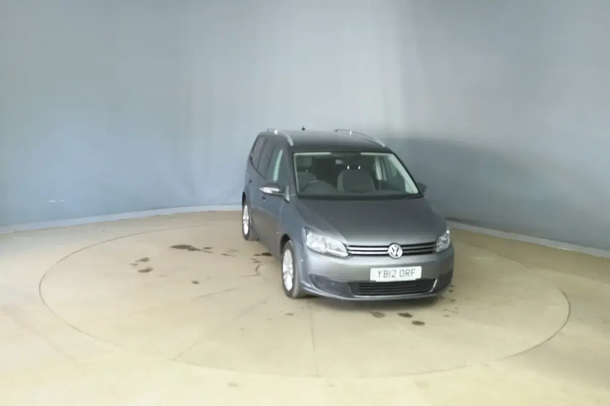 Used VW Touran SE 105 HP (77 kW) 2012 Grey MPV