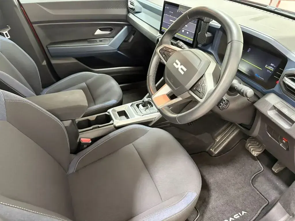 Used Dacia Duster Journey 2025 Brown Hatchback
