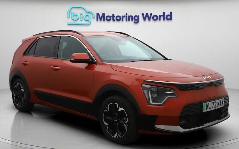 Used 2024 Kia e-Niro 3 SUV | £19,104 (Fair price) - Image 1/4