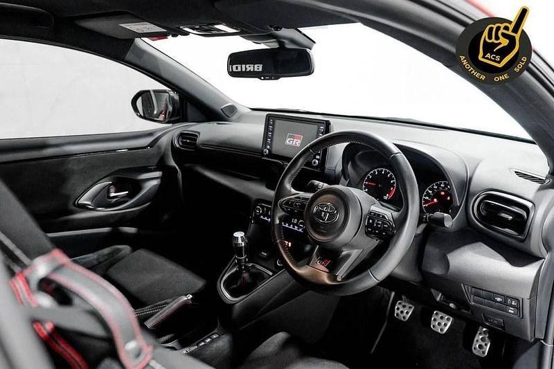 Used Toyota Yaris 261 HP (191 kW) 2020 Black Hatchback