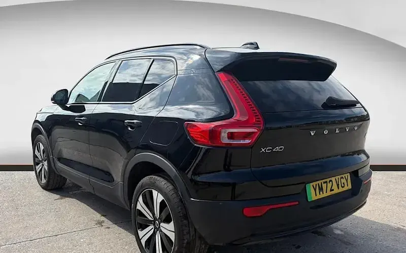 Used Volvo XC40 Core 169 kW (231 HP) 2022 SUV