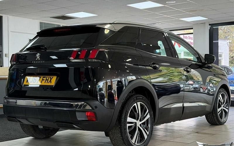 Used Peugeot 3008 Allure 120 HP (88 kW) 2018 SUV