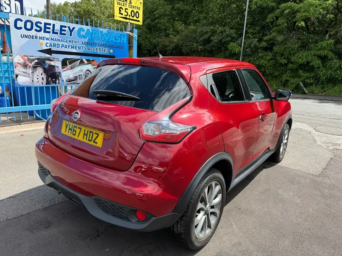 Used Nissan Juke Tekna 2017 Red SUV
