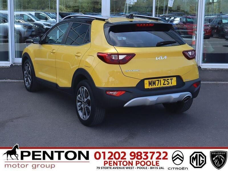 Yellow Used 2022 Kia Stonic SUV | £15,990 (Fair price) - Image 1/4