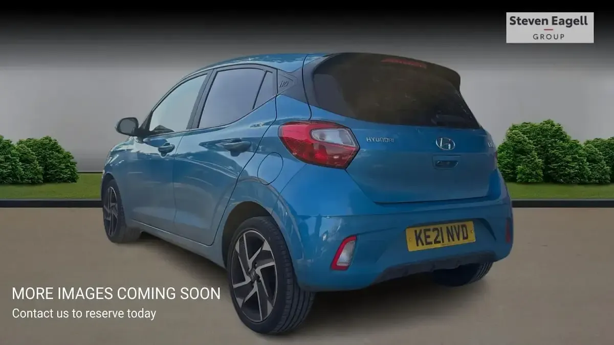 Used Hyundai i10 Premium 82 HP (60 kW) 2021 Turquoise Hatchback