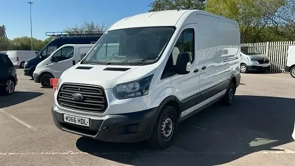 Used Ford Transit 130 HP (95 kW) 2016 White Van
