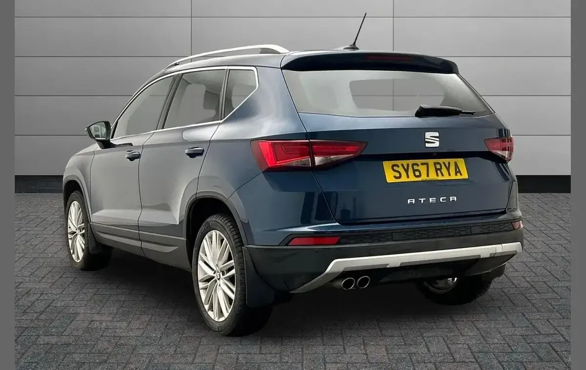 Used Seat Ateca XCELLENCE 150 HP (110 kW) 2017 Blue SUV