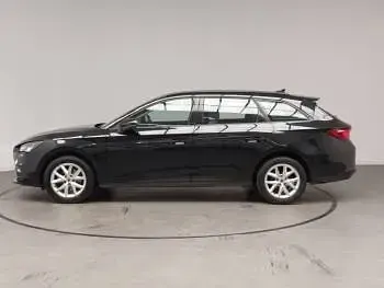 Begagnad Seat Leon SE 130 HK (95 kW) 2022 Svart Kombi