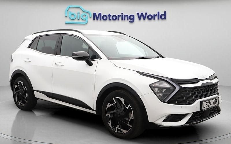 Used 2025 Kia Sportage 4 SUV | £26,000 (Super price) - Image 1/4