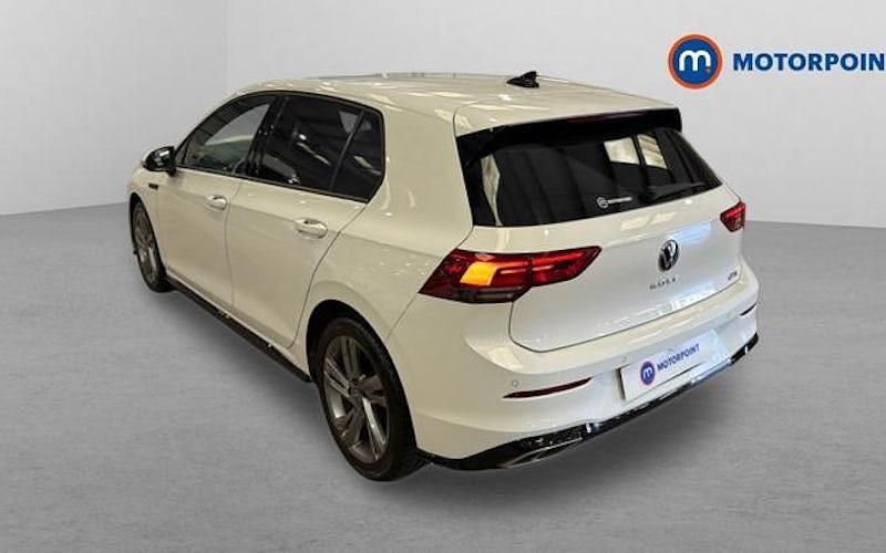 Used VW Golf VIII R-line 131 HP (96 kW) 2021 White Hatchback