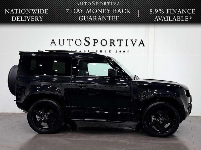 Used Land Rover Defender SE Dynamic 2022 Black SUV
