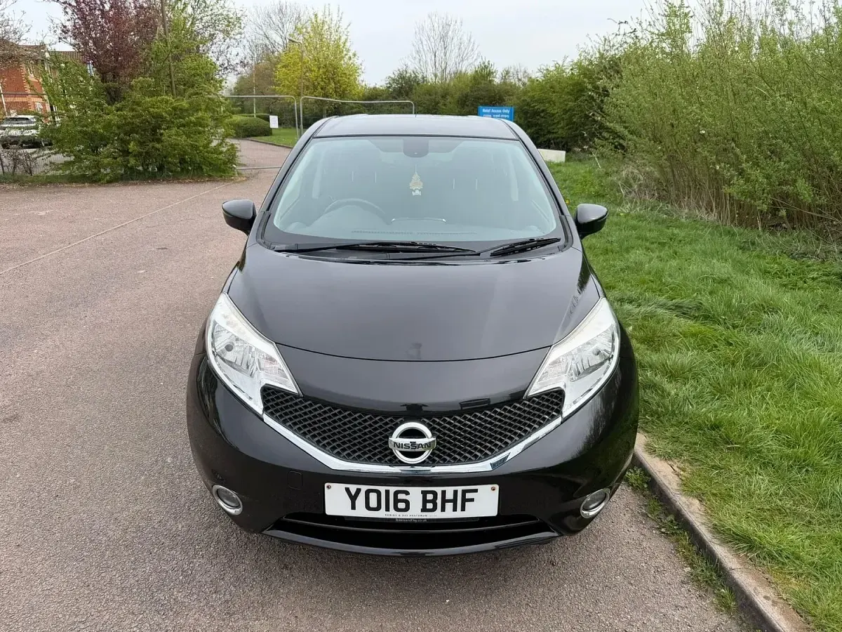 Used Nissan Note Acenta Premium 98 HP (72 kW) 2016 Black Hatchback