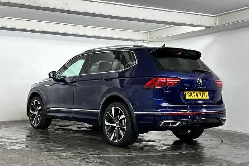 Used VW Tiguan Allspace R-line 150 HP (110 kW) 2024 Blue SUV