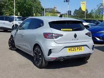 Used Renault Clio Techno 90 HP (66 kW) 2025 Grey Hatchback