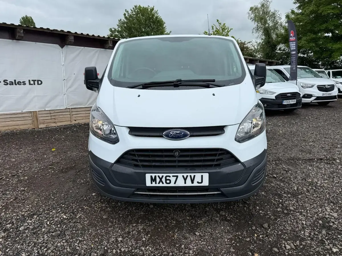 Usado Ford Transit Custom 105 CV (77 kW) 2017 Blanco Van