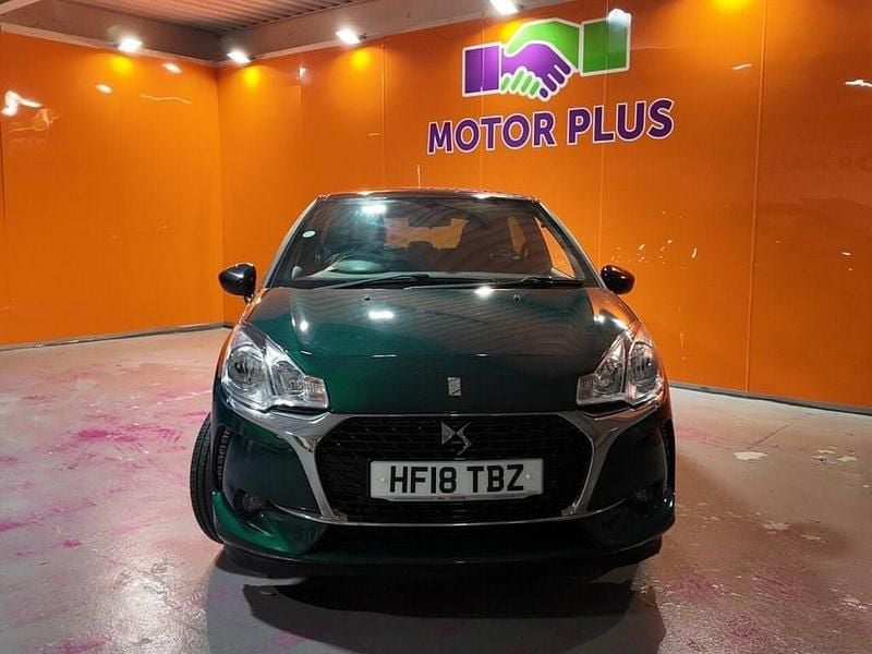 Used DS Automobiles DS3 Connected Chic 82 HP (60 kW) 2018 Green Hatchback