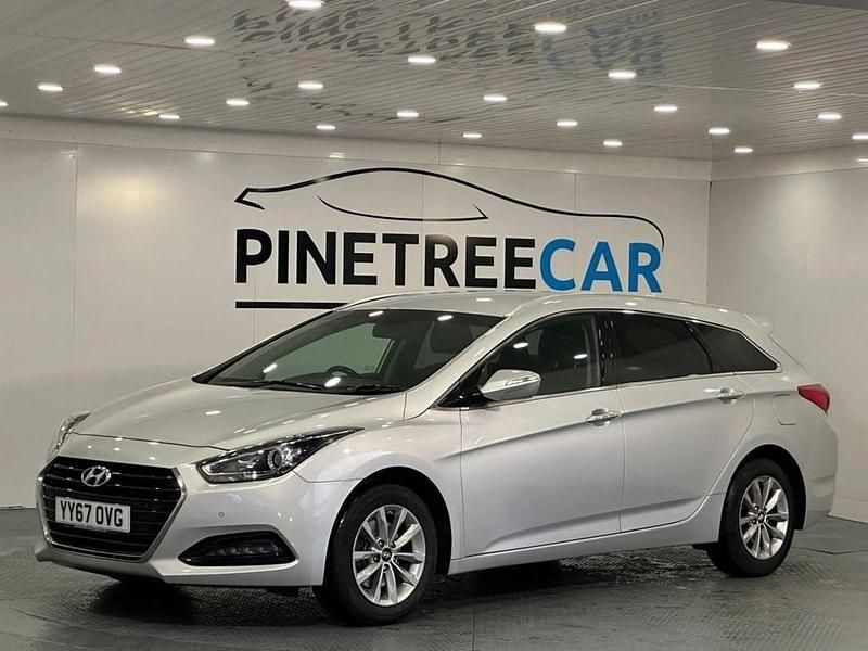 Used Hyundai i40 SE 141 HP (103 kW) 2018 Silver Estate
