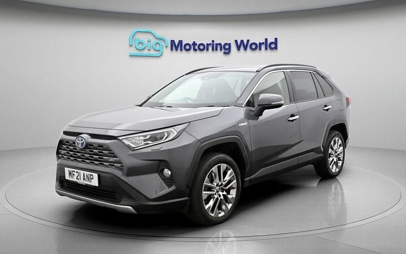 Used Toyota RAV4 218 HP (160 kW) 2025 SUV