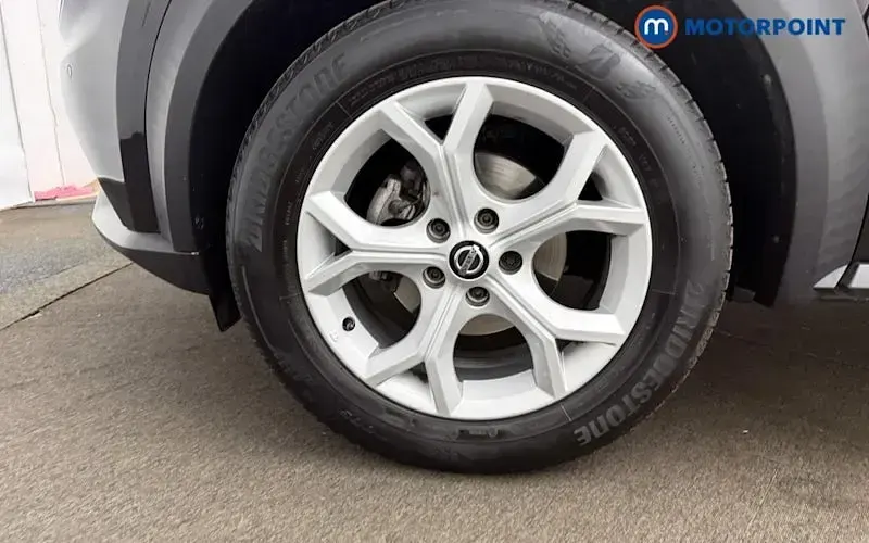 Used Nissan Juke N-Connecta 114 HP (83 kW) 2021 Black SUV