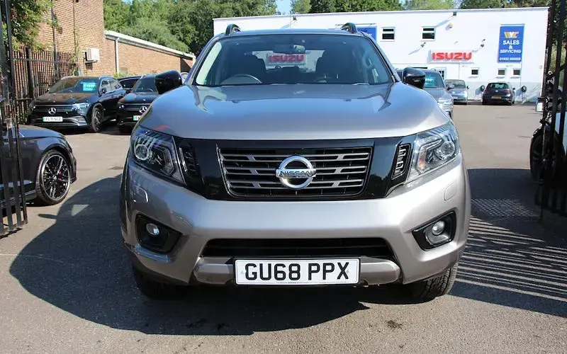 Used Nissan Navara N-Guard 190 HP (139 kW) 2018 Pickup