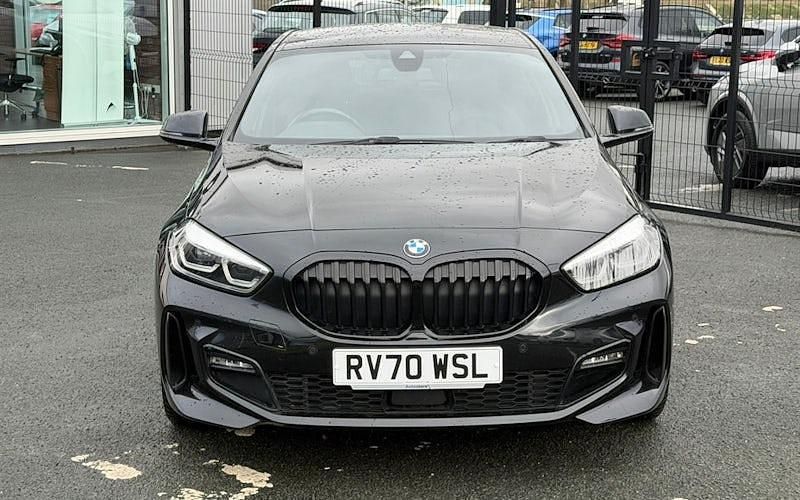 Used BMW 118 M Sport 140 HP (102 kW) 2020 Black Hatchback