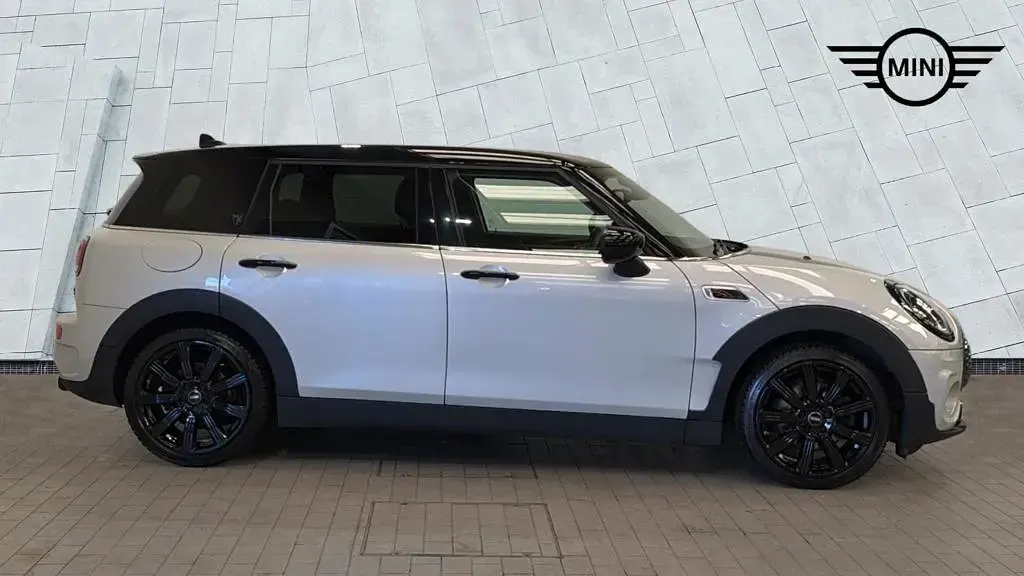 Used Mini Cooper S Clubman Exclusive 192 HP (141 kW) 2022 Silver Estate