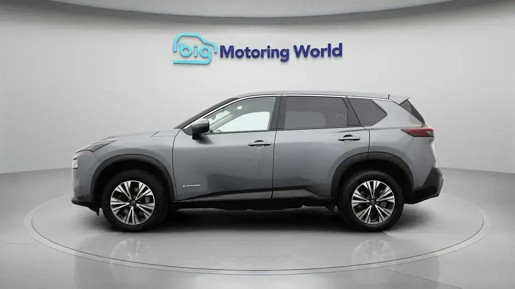 Used Nissan X-Trail N-Connecta 213 HP (156 kW) 2024 Grey SUV
