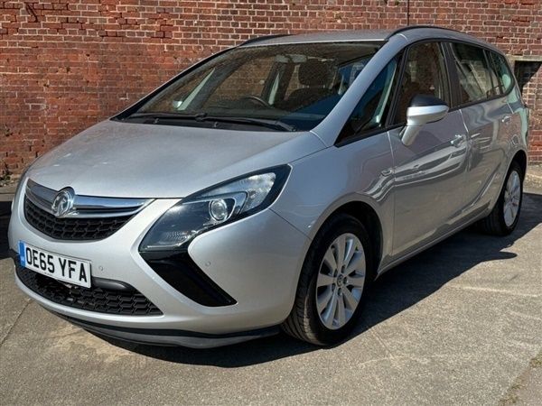 Silver Used 2016 Vauxhall Zafira Design Edition MPV | £5,480 (Fair price) - Image 1/1