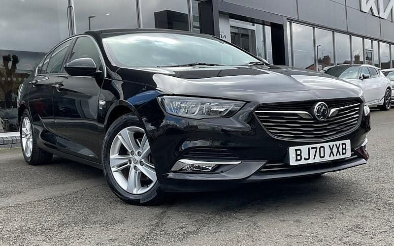 Second-hand Vauxhall Insignia Sport 165 CP (121 kW) 2020 Hatchback