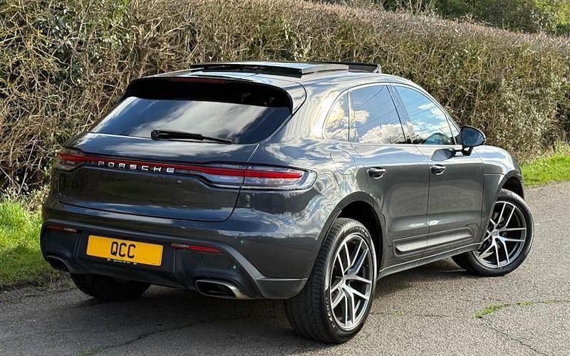 Used Porsche Macan 265 HP (194 kW) 2025 SUV