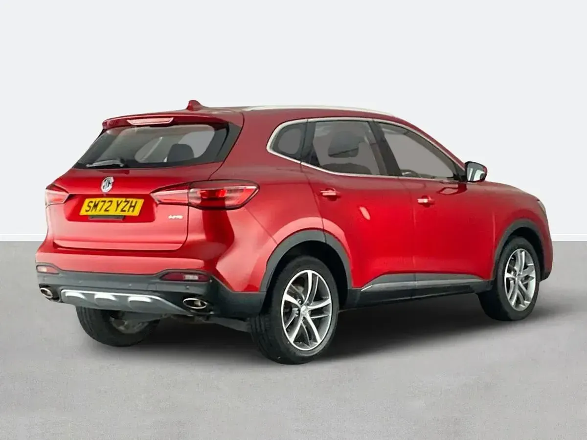Used MG HS Excite 162 HP (119 kW) 2023 Red SUV