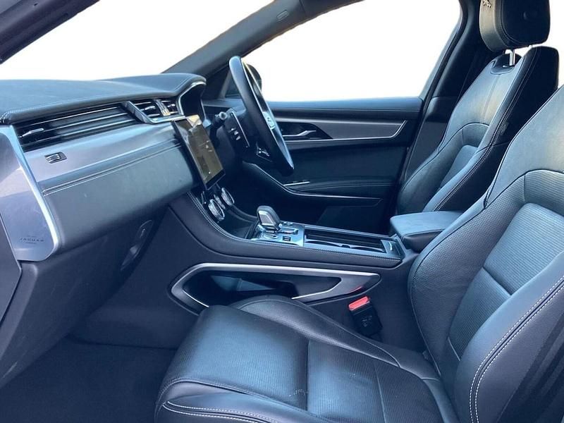 Used Jaguar F-Pace R-Dynamic 204 HP (150 kW) 2022 Silver SUV