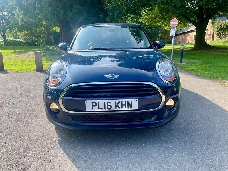 Used Mini Cooper Hatch 136 HP (100 kW) 2016 Blue Hatchback