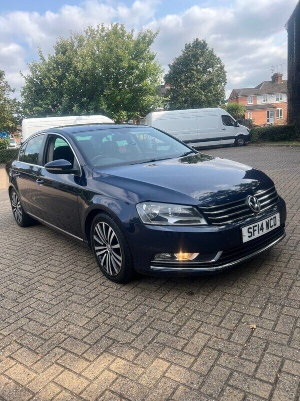 Blue Used 2014 VW Passat Sportline Sedan | £2,500 (A bit pricey) - Image 1/4
