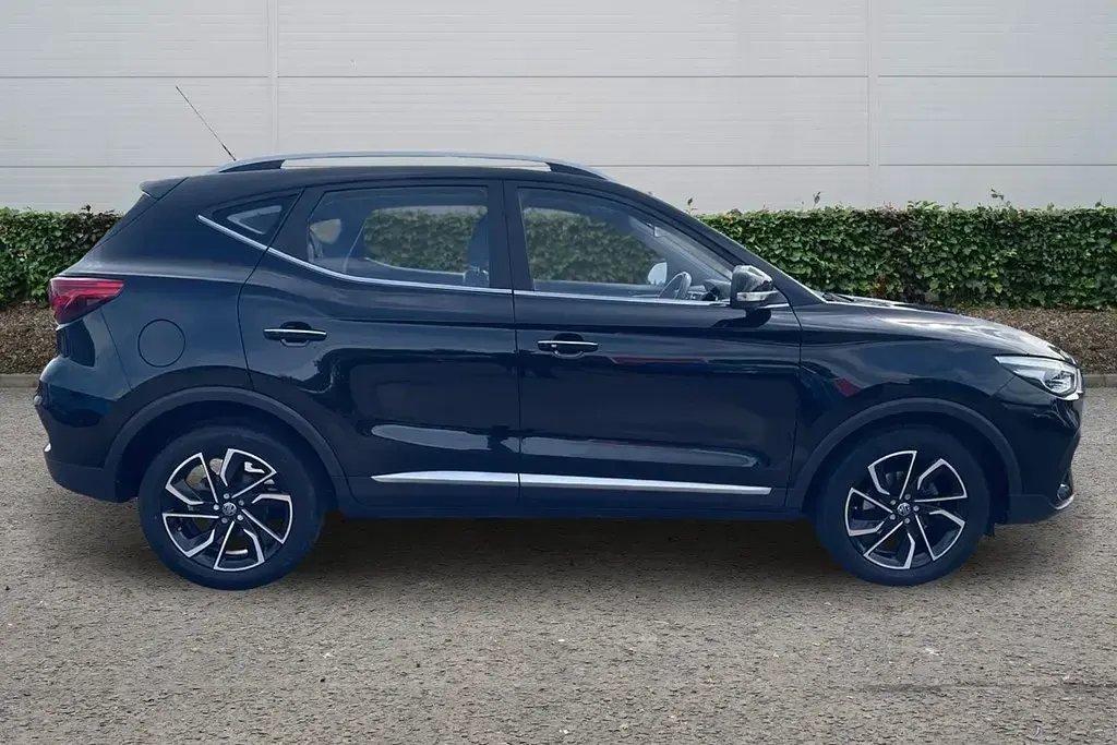 Używany MG ZS Exclusive 2021 Czarny SUV