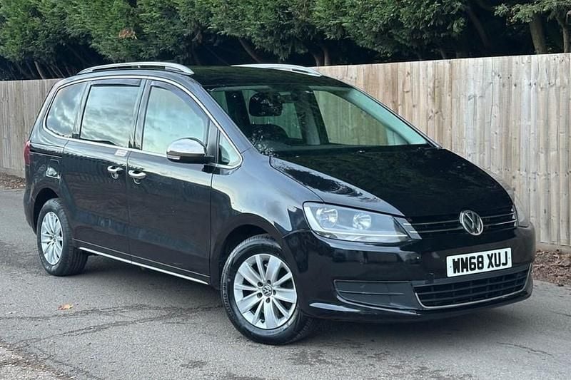 Black Used 2019 VW Sharan SE MPV | £9,250 (Fair price) - Image 1/1