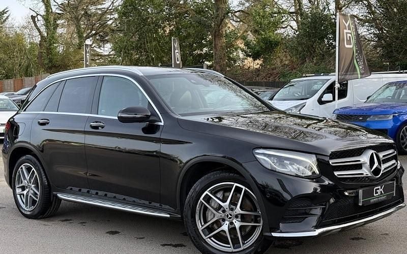 Used Mercedes GLC220 AMG Line Premium 170 HP (125 kW) 2018 Black Estate