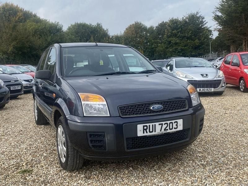 Grey Used 2008 Ford Fusion Style Hatchback | £2,495 (Fair price) - Image 1/4