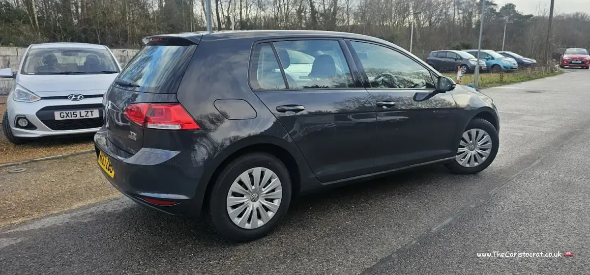 Used VW Golf VII S 105 HP (77 kW) 2014 Grey Hatchback