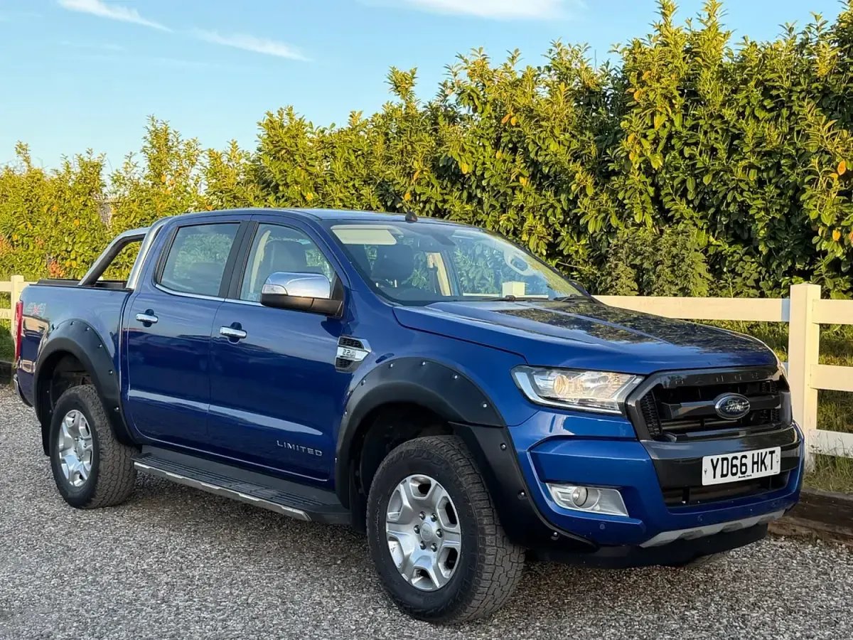 Used Ford Ranger Limited 2016 Blue Pickup