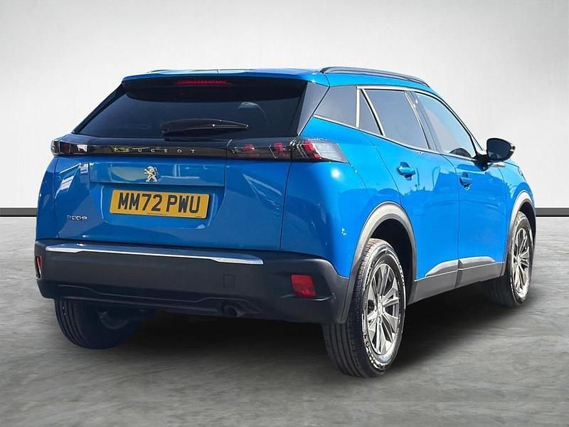 Second-hand Peugeot 2008 Active+ 100 CP (73 kW) 2022 Albastru SUV