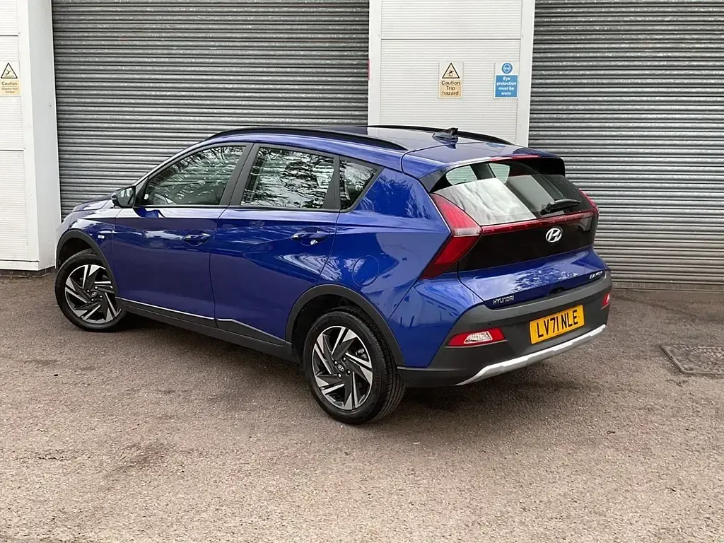 Used Hyundai Bayon SE 99 HP (72 kW) 2022 Blue SUV