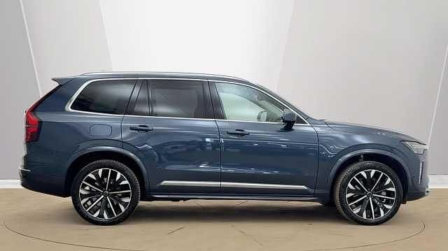 Used Volvo XC90 Ultra 247 HP (181 kW) 2025 Blue SUV