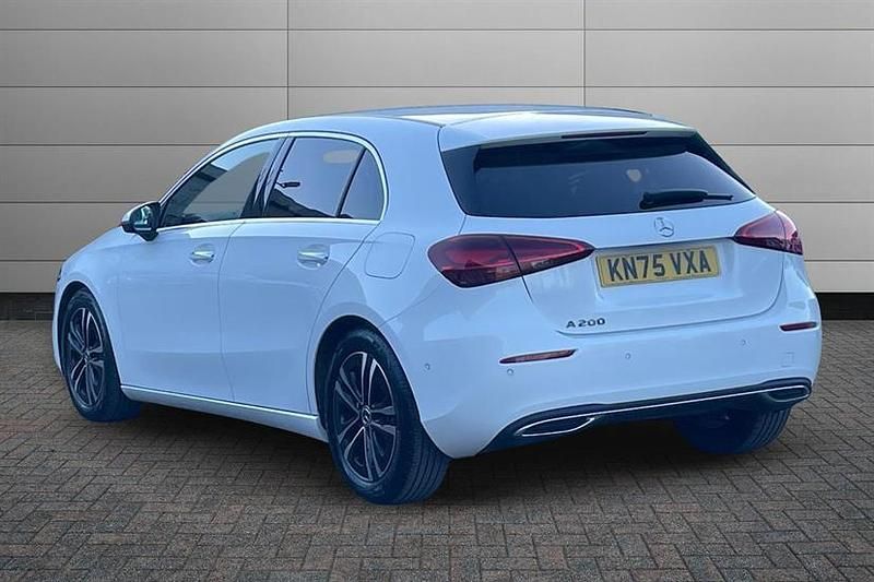 New Mercedes A200 Executive 163 HP (119 kW) 2025 Polar white Hatchback