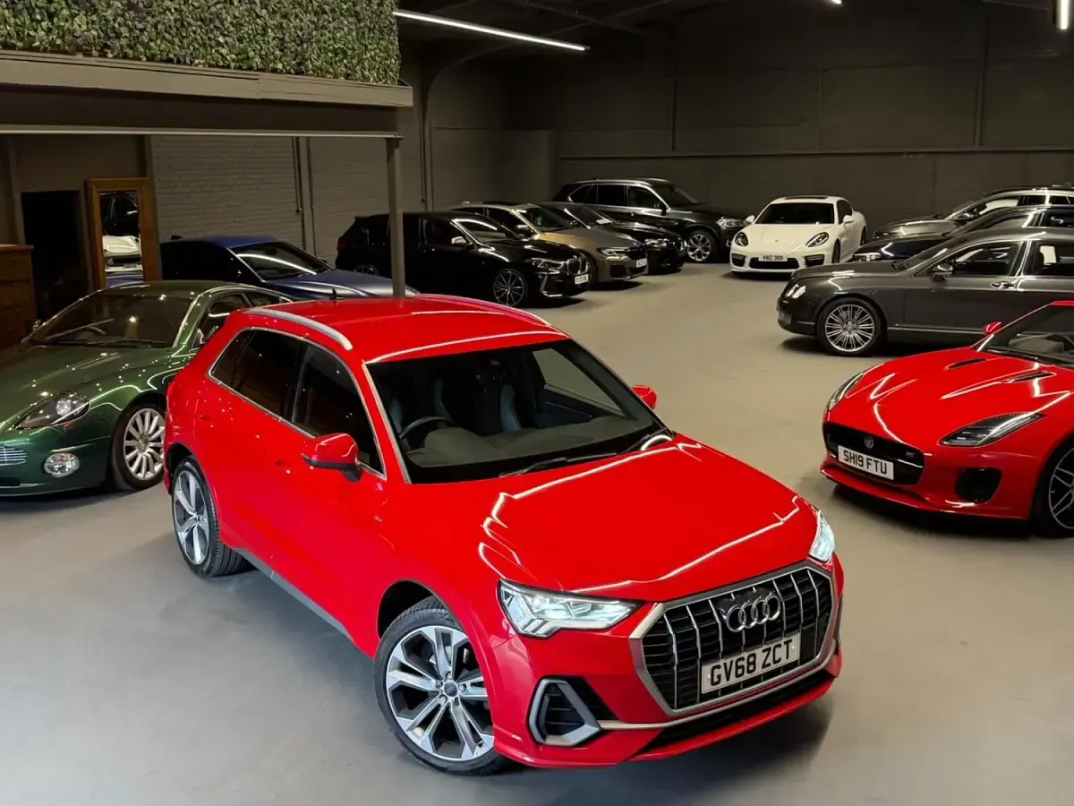 Used Audi Q3 S-Line 150 HP (110 kW) 2019 Red SUV