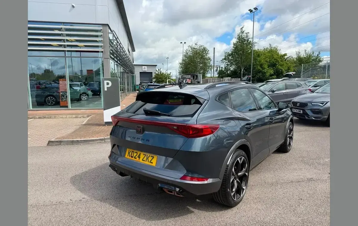 Used Cupra Formentor 200 HP (147 kW) 2024 Grey SUV
