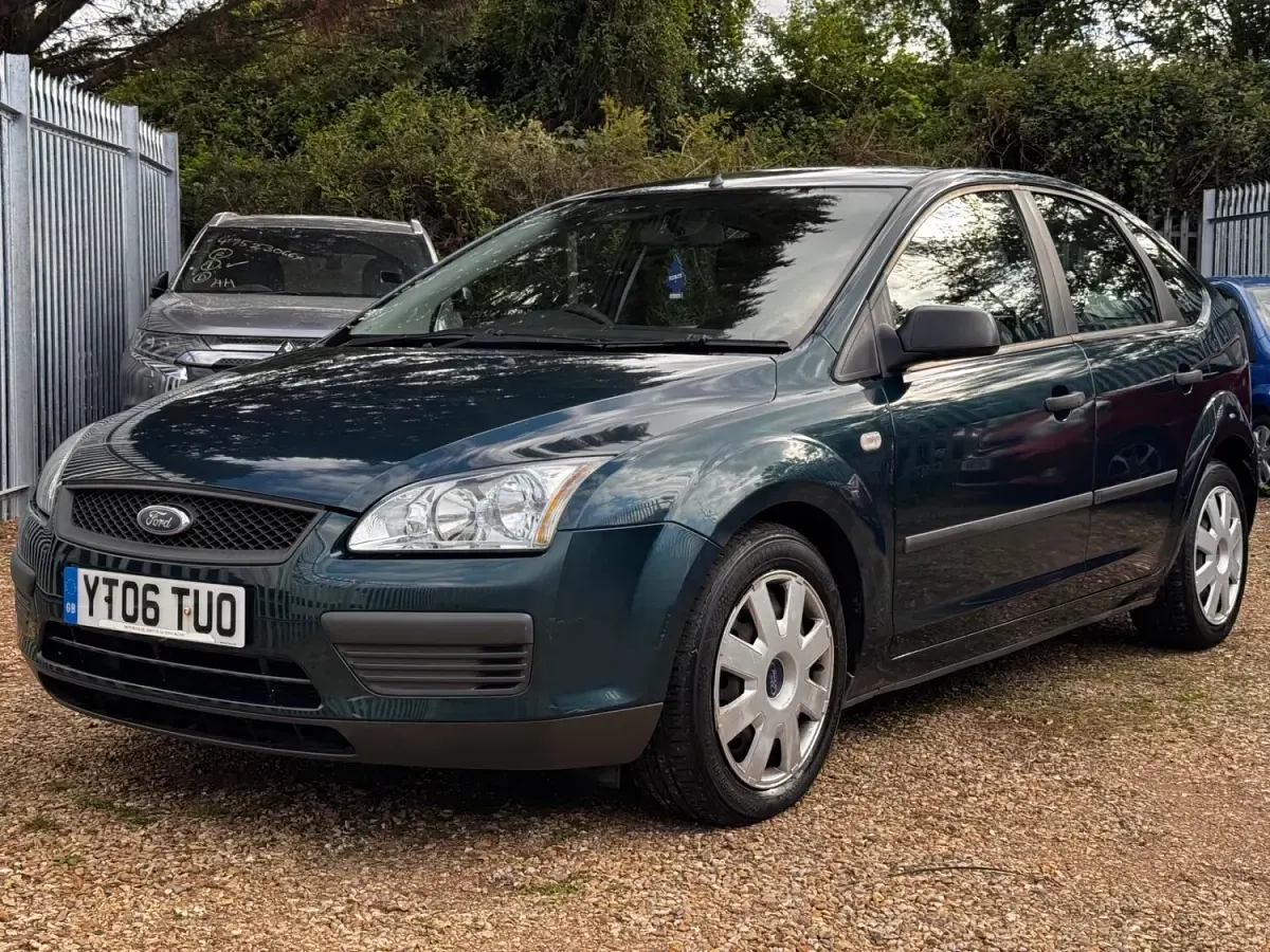 Used Ford Focus 2006 Green Hatchback