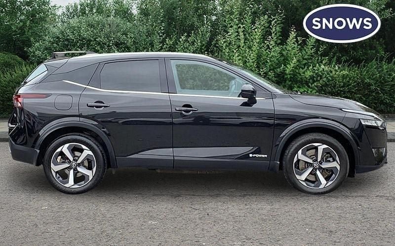 Used Nissan Qashqai N-Connecta 190 HP (139 kW) 2023 Black SUV