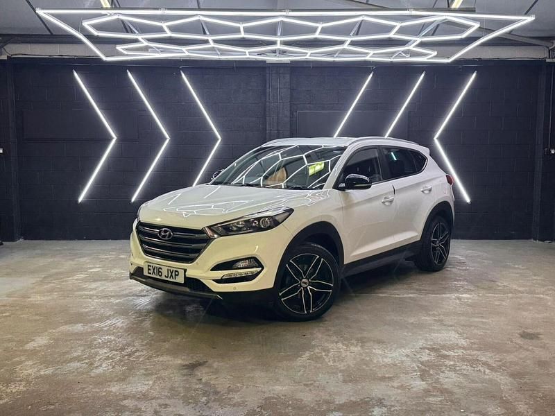 Used Hyundai Tucson Premium 2016 White SUV